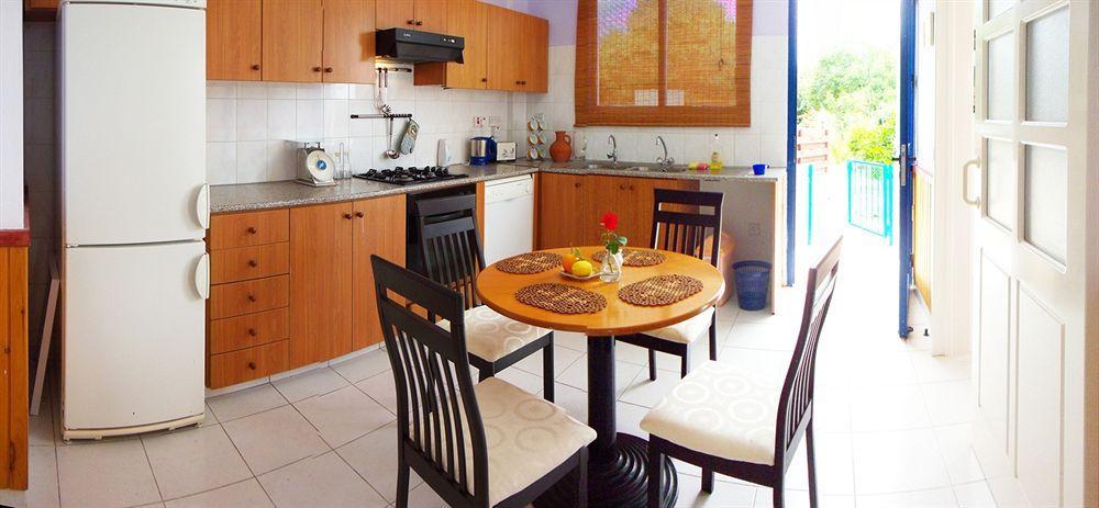 Kavalla Forest Villas Paphos Eksteriør billede