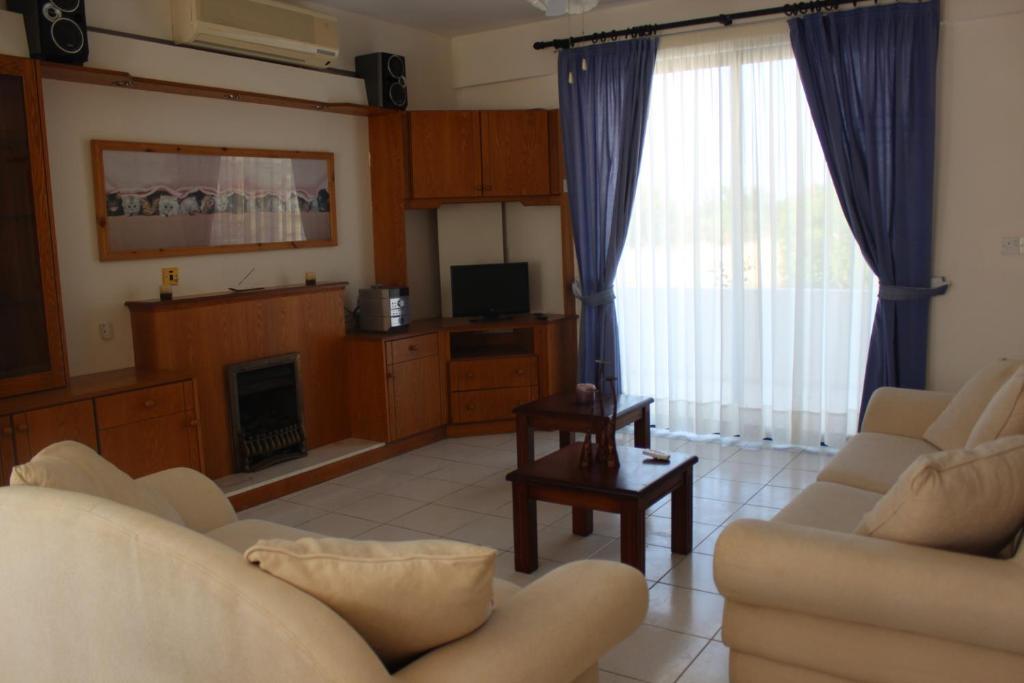 Kavalla Forest Villas Paphos Værelse billede