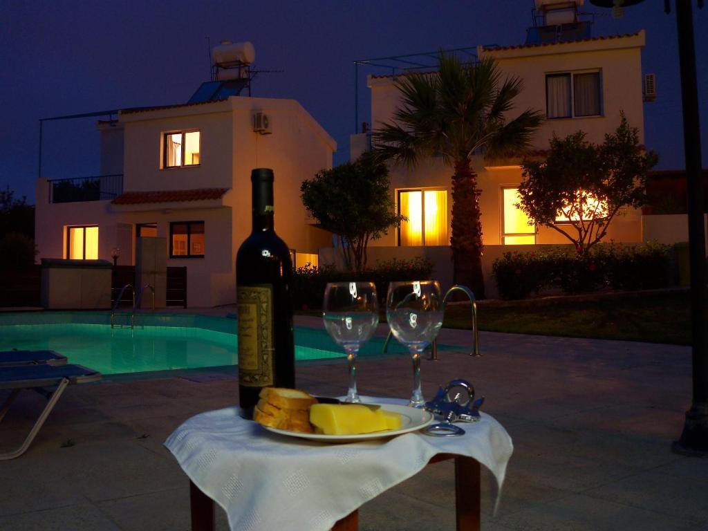 Kavalla Forest Villas Paphos Eksteriør billede