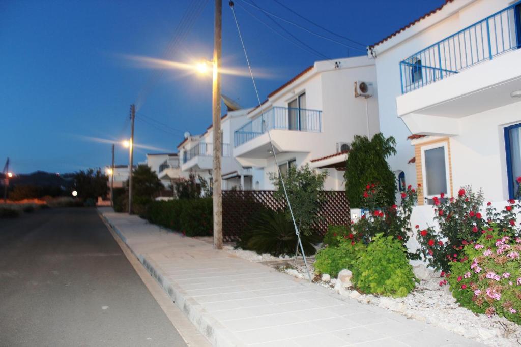 Kavalla Forest Villas Paphos Eksteriør billede