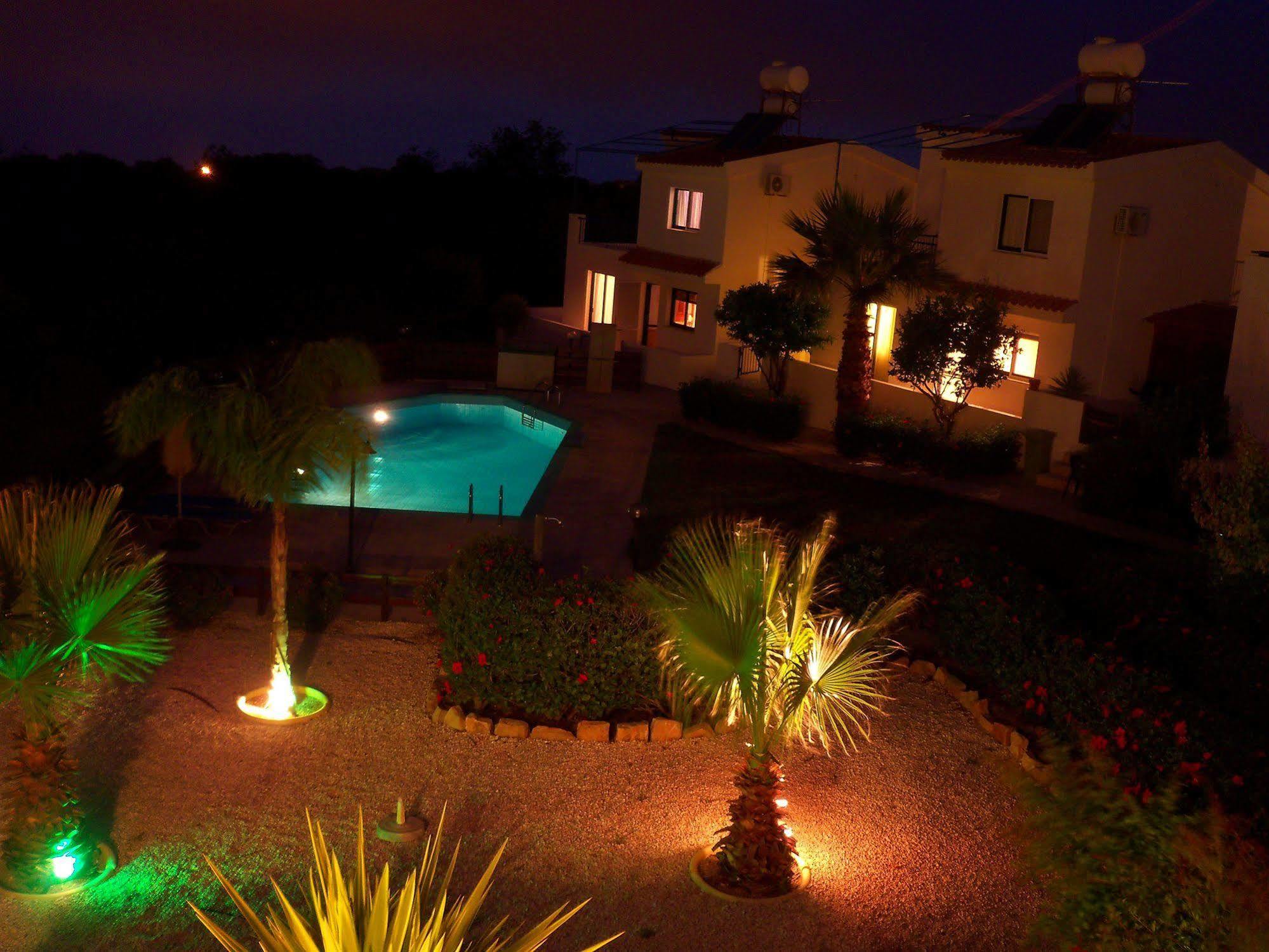 Kavalla Forest Villas Paphos Eksteriør billede