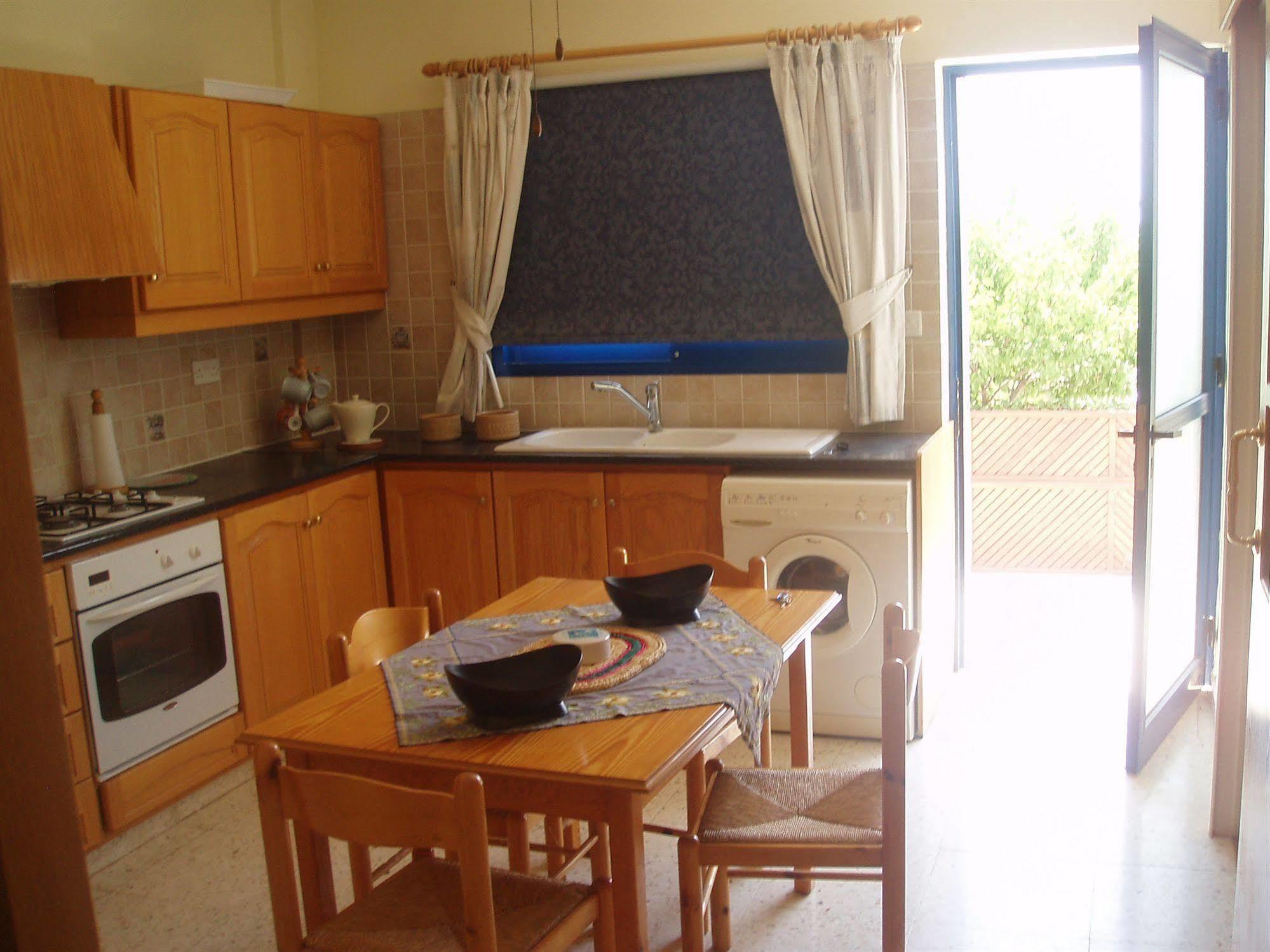Kavalla Forest Villas Paphos Eksteriør billede