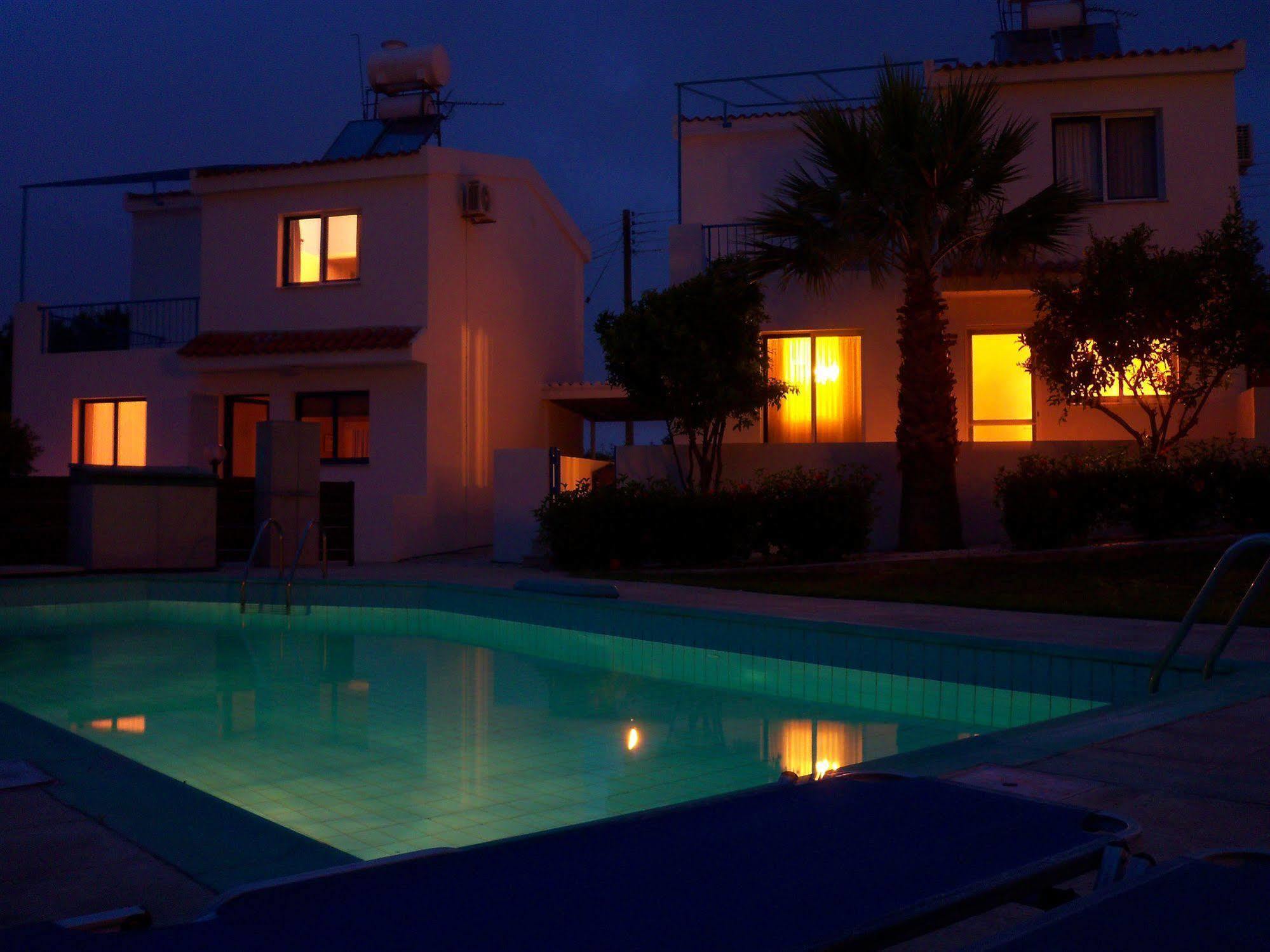 Kavalla Forest Villas Paphos Eksteriør billede